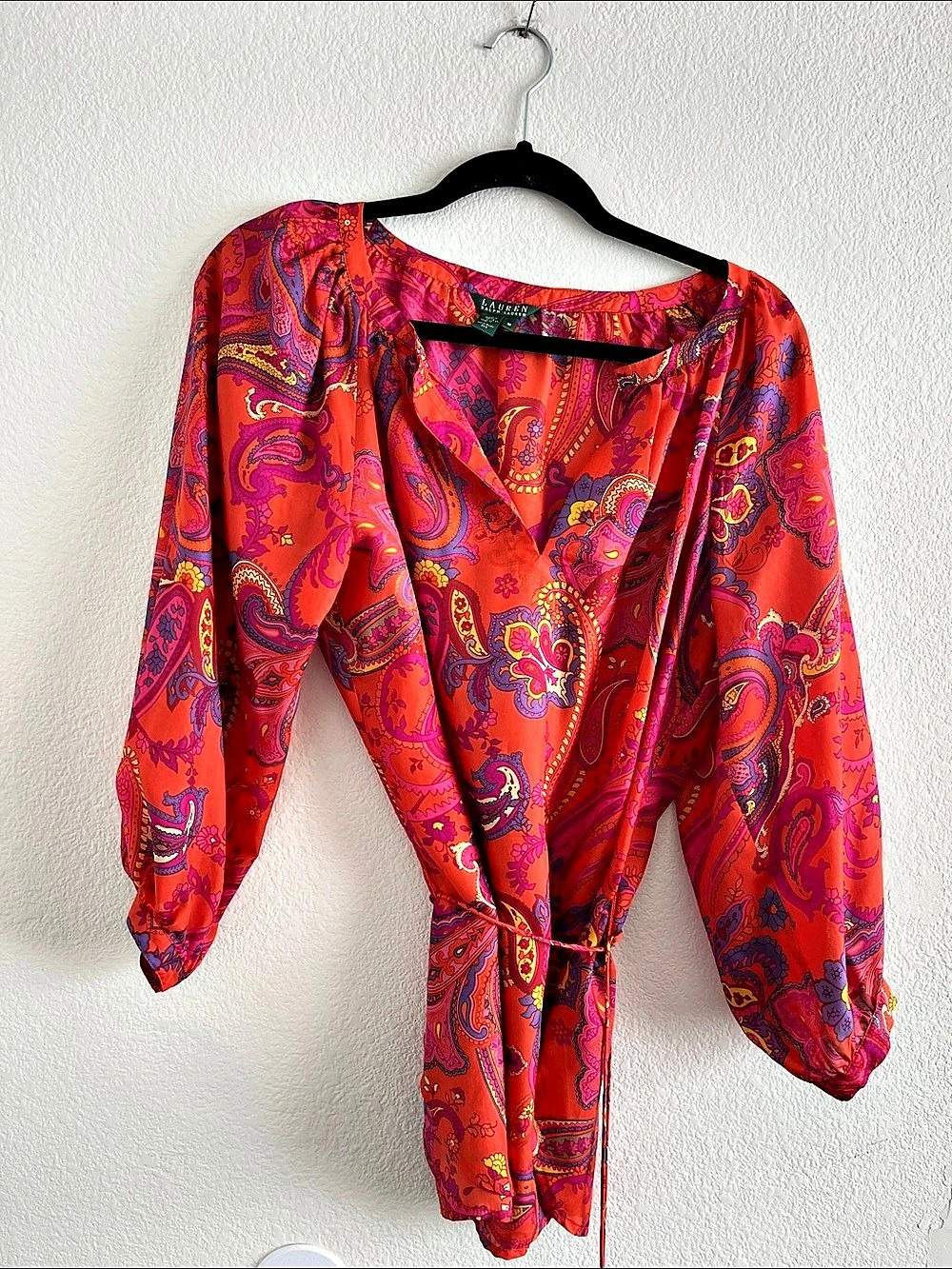 Lauren Ralph Lauren Paisley Silk Blouse in Red & Pink Size Medium Like New